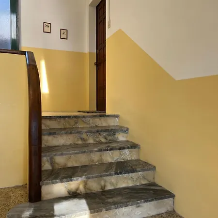 Mercedes Apartment